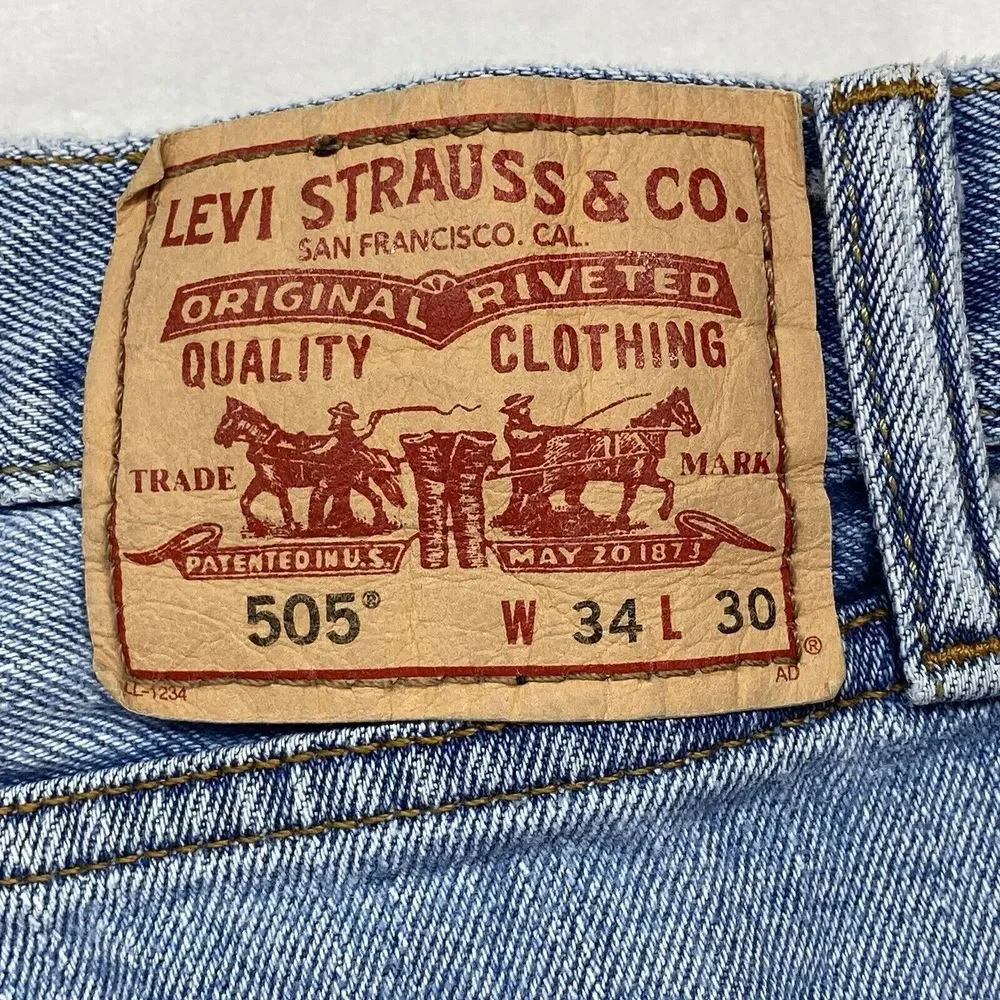Levi's 505 Jeans Mens W34 L30 light Denim Classic Straight Leg Casual Pants flaw